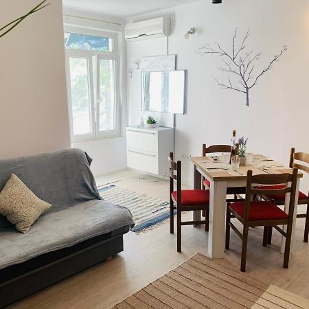 Апартаменты Apartman Flora'S Garden Корчула Экстерьер фото